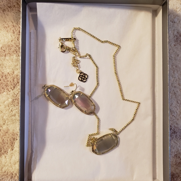 Kendra Scott Necklace & Earrings Set